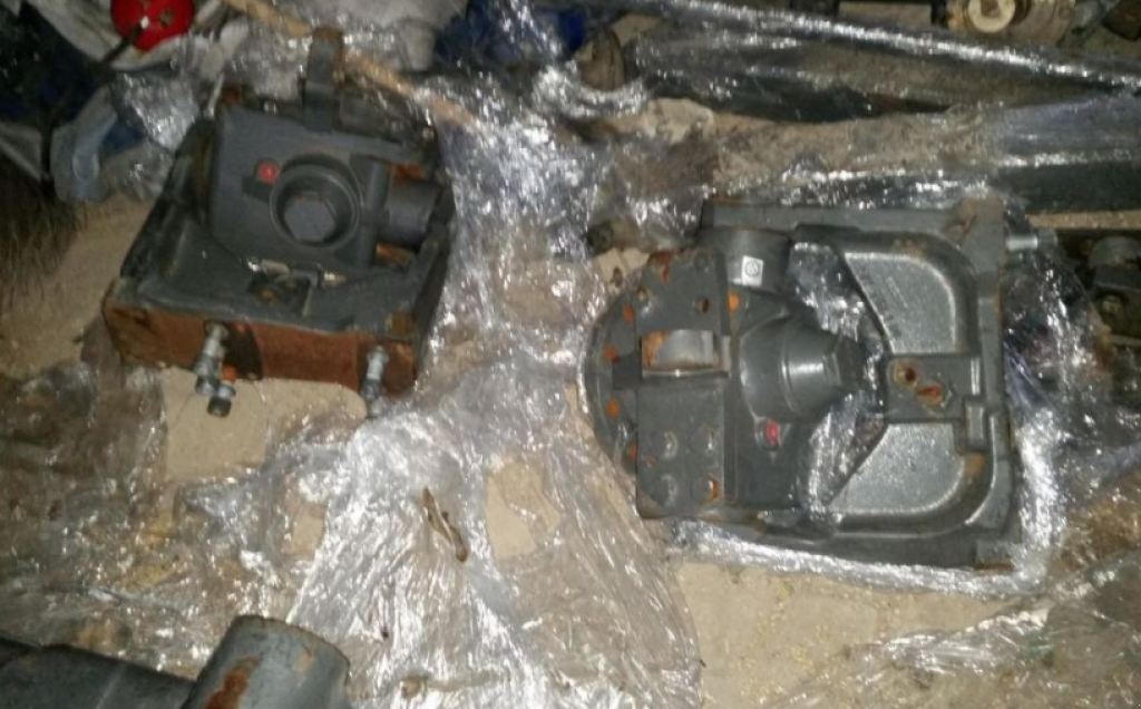 Oldtimer-Mähdrescher des Typs CLAAS Lexion 480,  in Чортків (Bild 8)