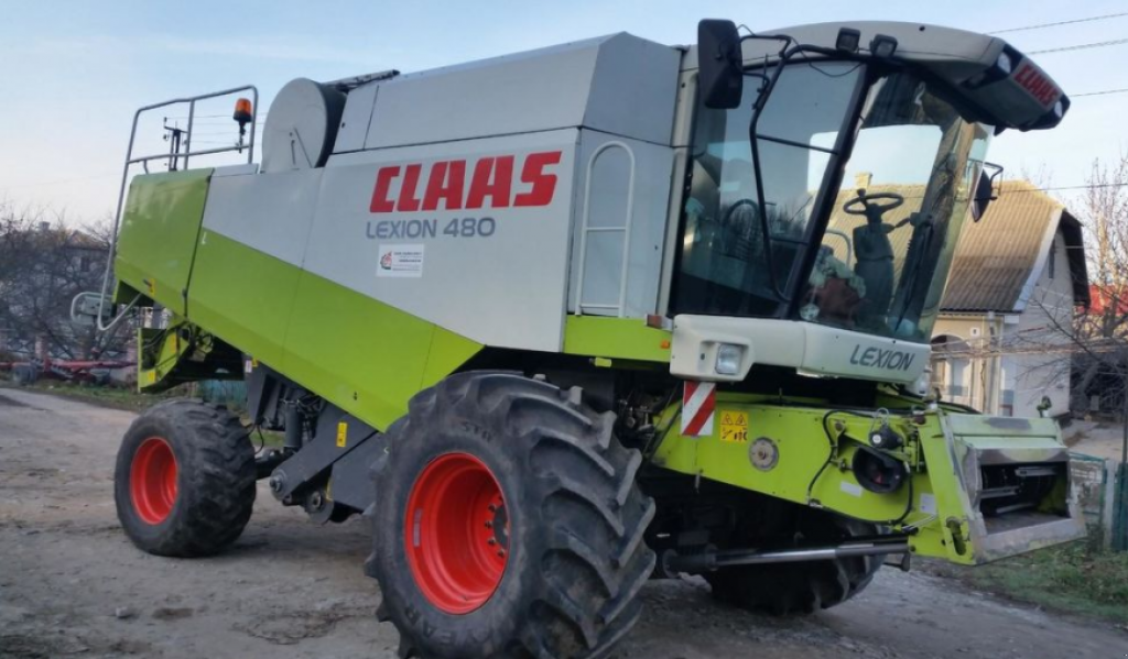 Oldtimer-Mähdrescher des Typs CLAAS Lexion 480, Neumaschine in Чортків (Bild 2)