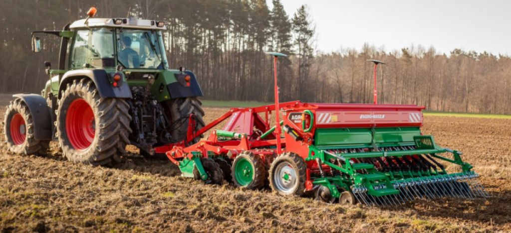 Wiesenegge des Typs keinen ATO30,  in Луцьк (Bild 5)