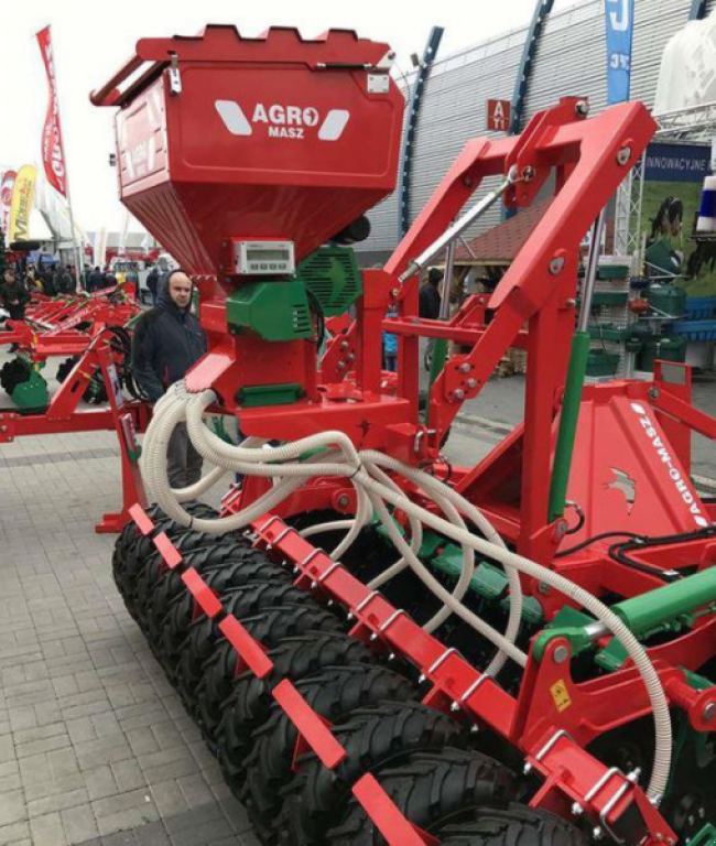 Wiesenegge des Typs keinen ATO30,  in Луцьк (Bild 2)