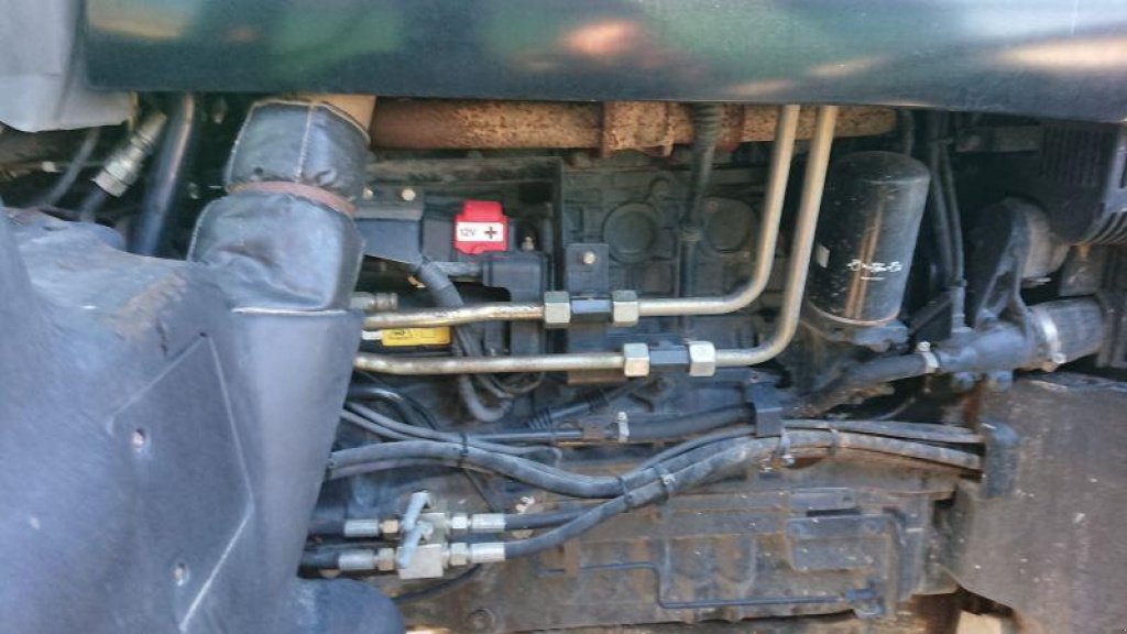 Oldtimer-Traktor des Typs New Holland T7.250, Neumaschine in Полтава (Bild 10)