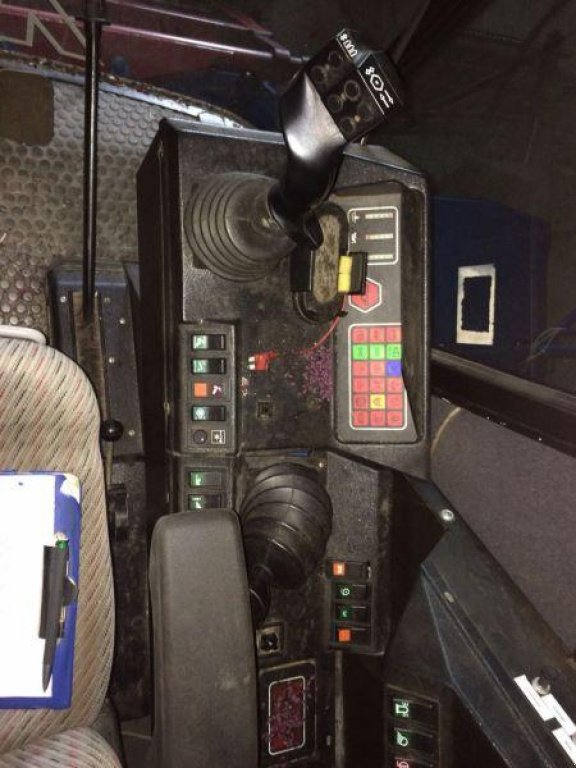 Oldtimer-Mähdrescher des Typs MDW MDW 527 STS, Neumaschine in Полтава (Bild 5)