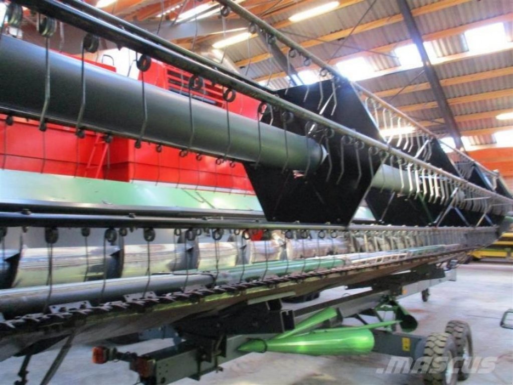 Oldtimer-Mähdrescher des Typs Fendt 8350, Neumaschine in Полтава (Bild 2)