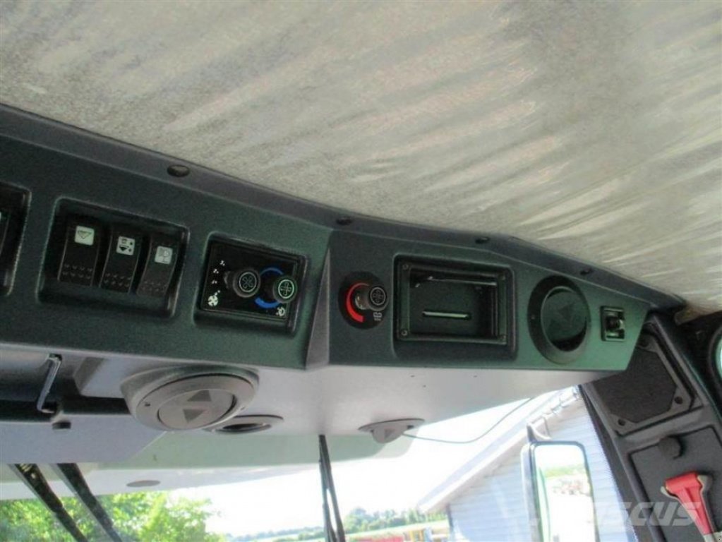 Oldtimer-Mähdrescher des Typs Fendt 8350, Neumaschine in Полтава (Bild 4)