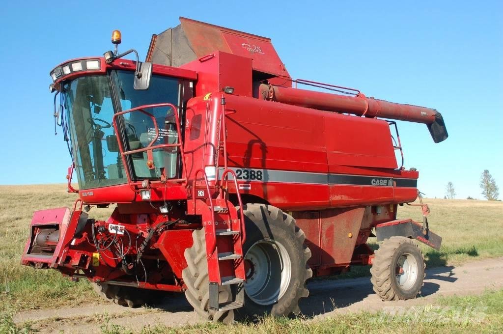 Oldtimer-Mähdrescher des Typs Case IH 2388, Neumaschine in Полтава (Bild 1)
