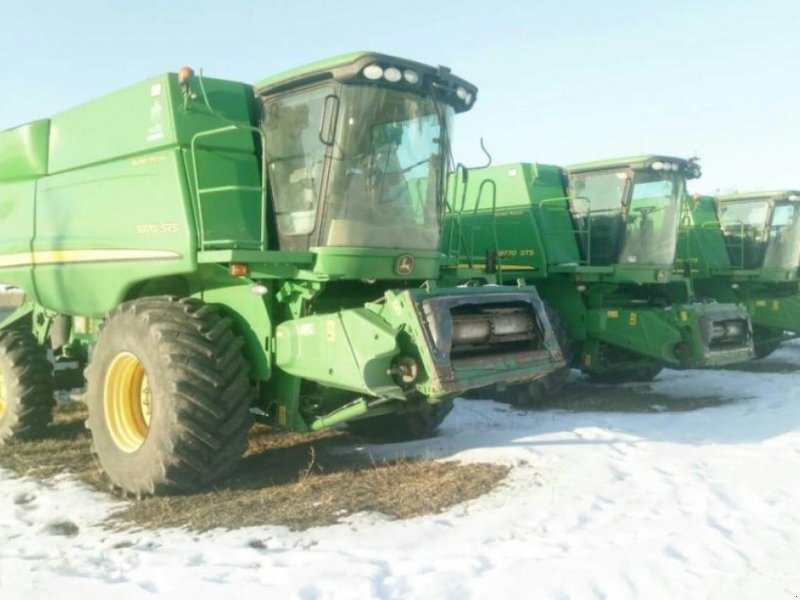 Oldtimer-Mähdrescher des Typs John Deere 9770 STS, Neumaschine in Тернопіль (Bild 1)