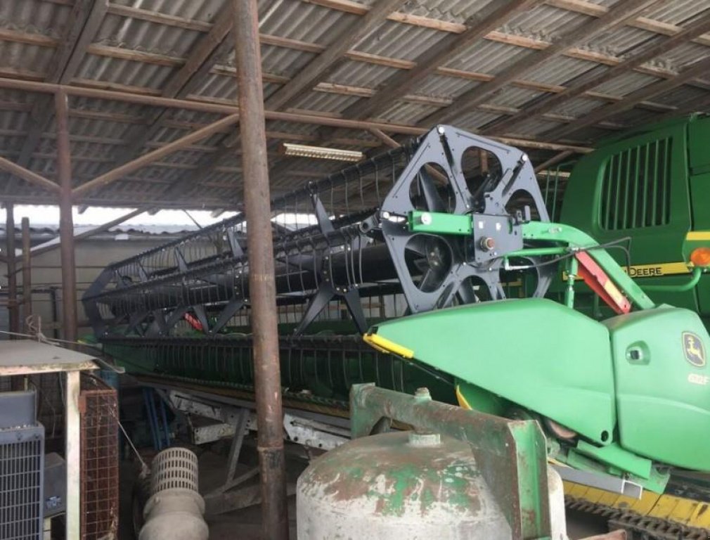 Oldtimer-Mähdrescher des Typs John Deere W550, Neumaschine in Тернопіль (Bild 5)