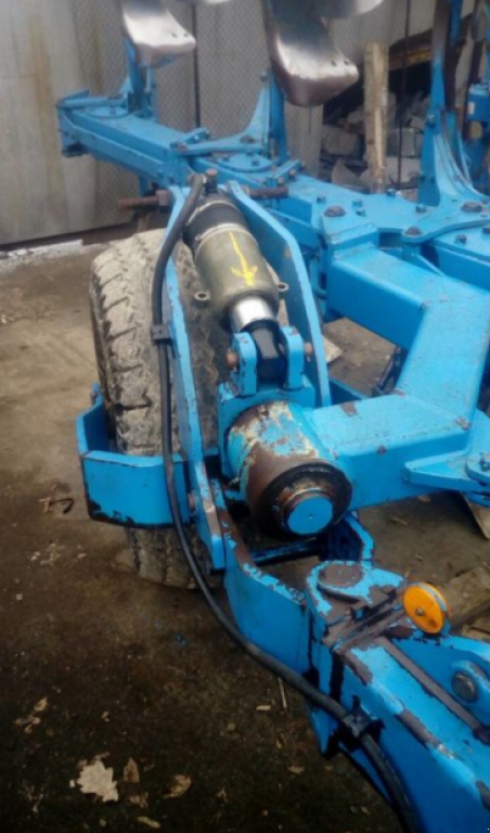 Scheibenpflug des Typs Lemken Vari Diamant 8,  in Київ (Bild 2)