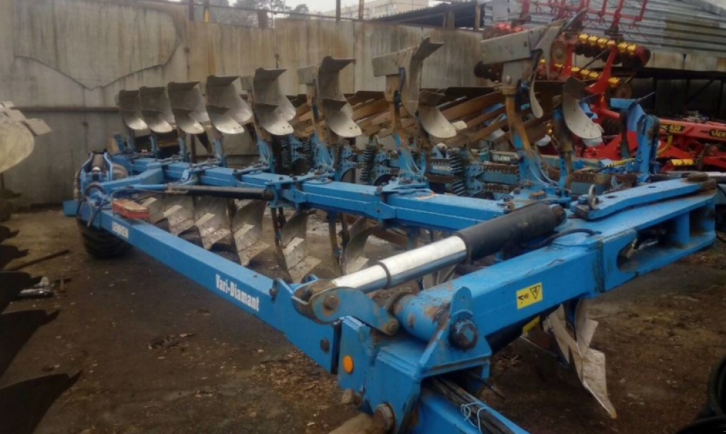Scheibenpflug des Typs Lemken VariDiamant 10/7+1,  in Київ (Bild 1)