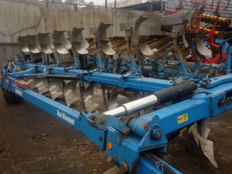 Scheibenpflug des Typs Lemken VariDiamant 10/7+1,  in Київ (Bild 1)