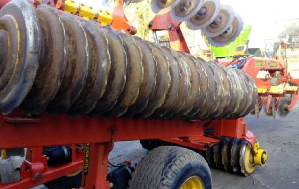 Wiesenegge des Typs Väderstad Carrier 650,  in Київ (Bild 7)