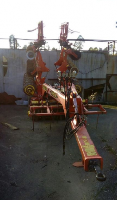 Wiesenegge des Typs Väderstad Carrier 650,  in Київ (Bild 2)