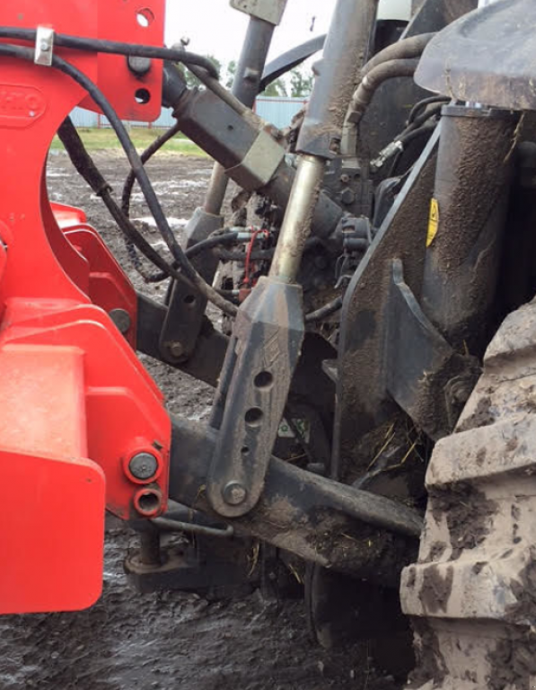 Raupentraktor des Typs CHALLENGER MT865B, Neumaschine in Київ (Bild 6)