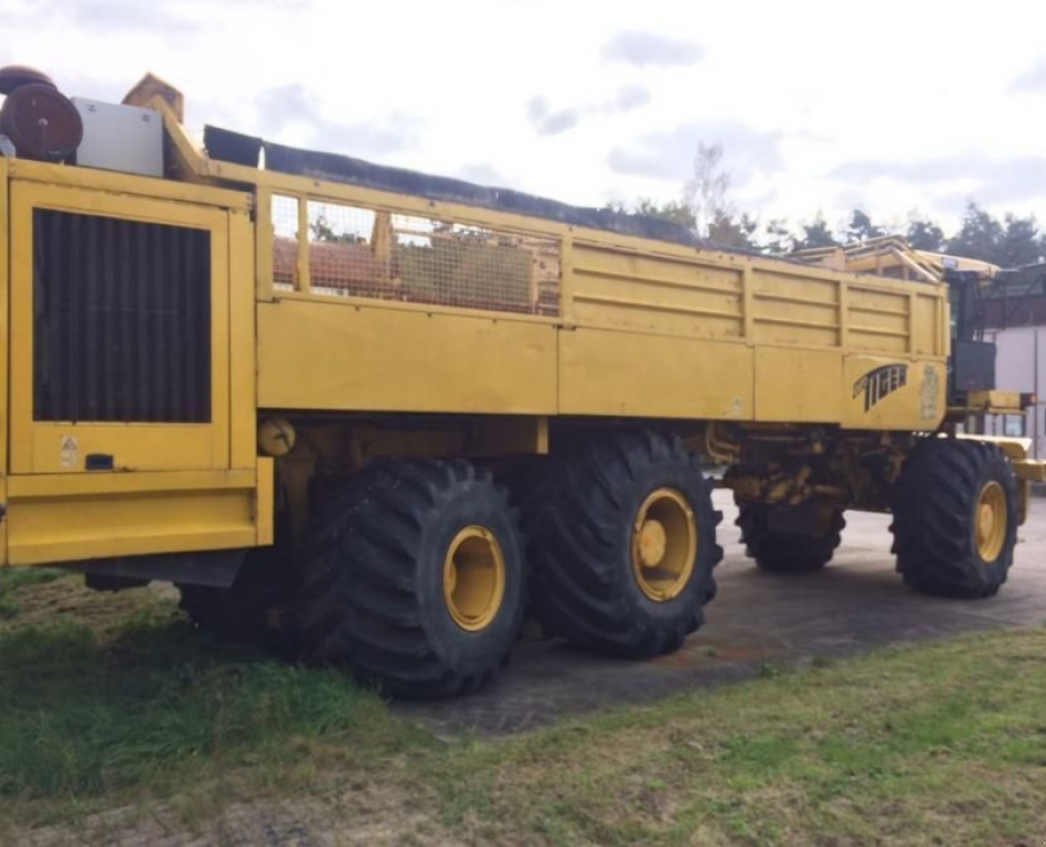 Rübenvollernter des Typs ROPA Euro Tiger,  in Київ (Bild 5)