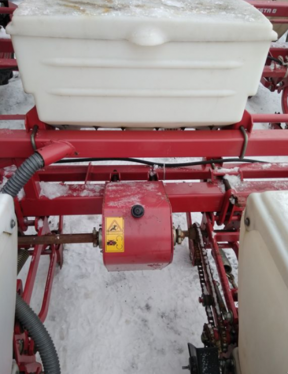 Gareeggenfelder des Typs CHERVONA ZIRKA УПС-8,  in Василівка (Bild 4)