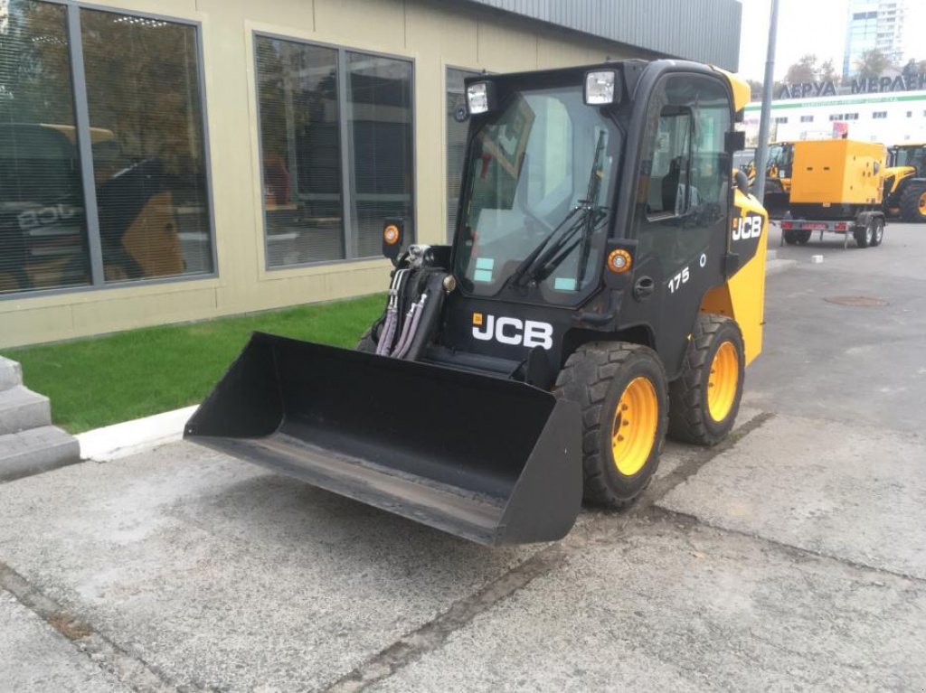 Kompaktlader des Typs JCB 190 T, Neumaschine in Київ (Bild 3)