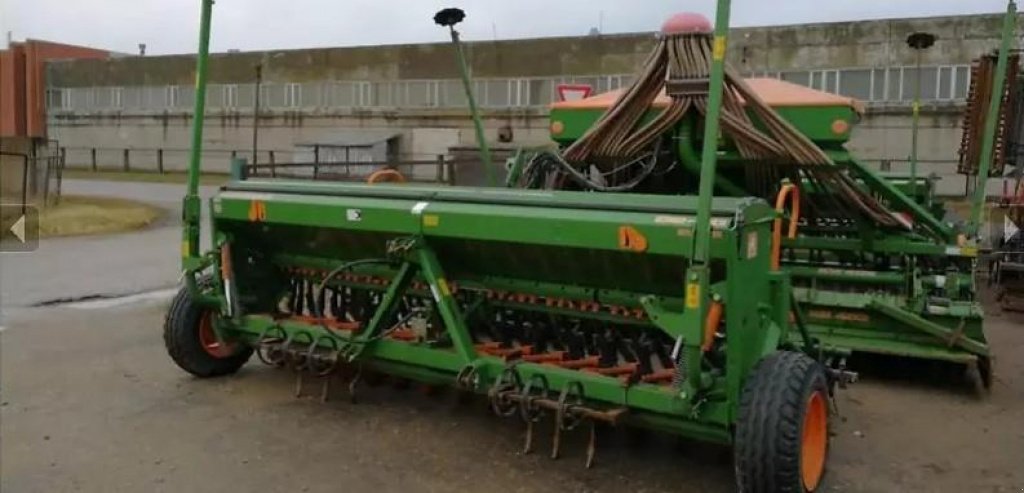 Direktsaatmaschine des Typs Amazone D9-40,  in Перея́слав-Хмельни́цький (Bild 1)