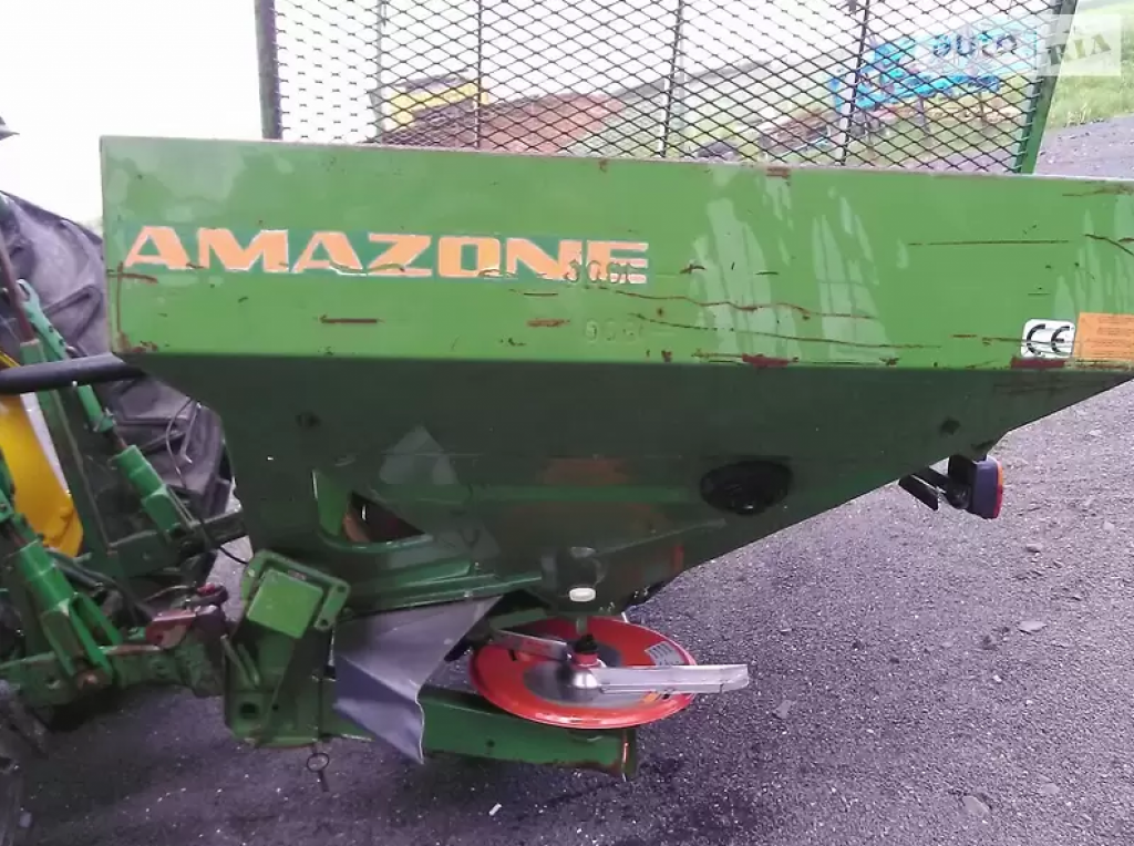 Sandstreuer & Salzstreuer des Typs Amazone ZA-M 1500,  in Луцьк (Bild 1)