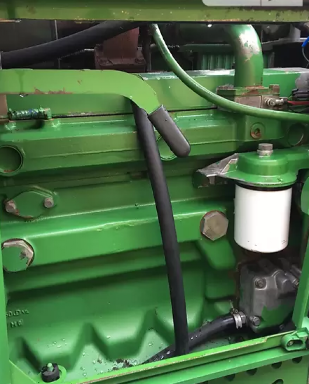 Oldtimer-Traktor des Typs John Deere 6910, Neumaschine in Луцьк (Bild 9)