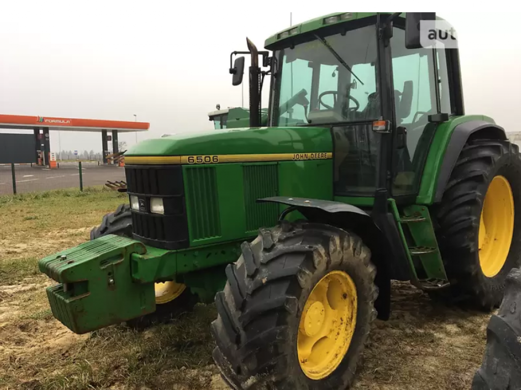 Oldtimer-Traktor des Typs John Deere 6506, Neumaschine in Луцьк (Bild 1)