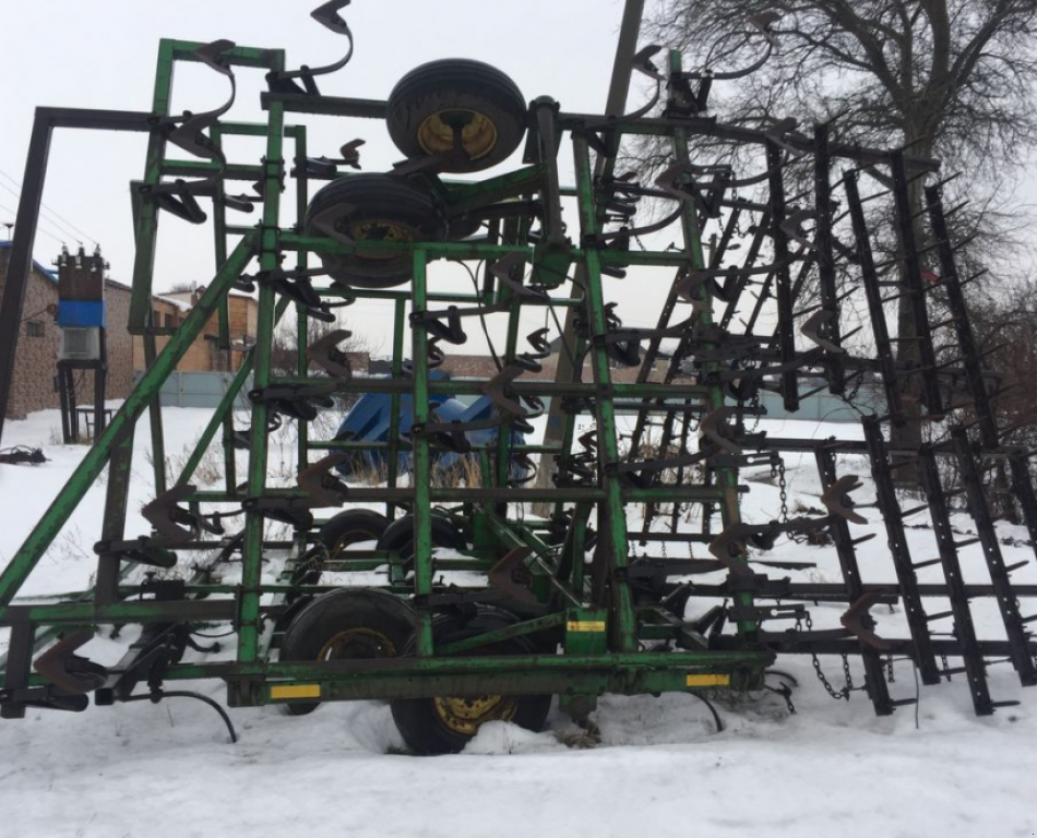 Kartoffelpflegetechnik des Typs John Deere 960,  in Добропілля (Bild 1)