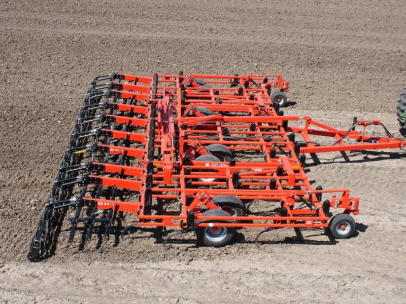 Kartoffelpflegetechnik des Typs Nordsten Krause 5635-32,  in Чабани (Bild 1)