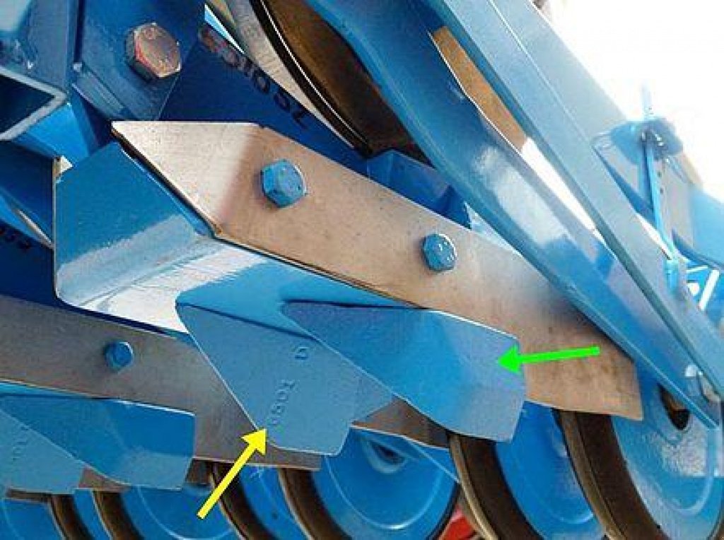 Gareeggenfelder des Typs Monosem MS-6R,  in Чабани (Bild 5)
