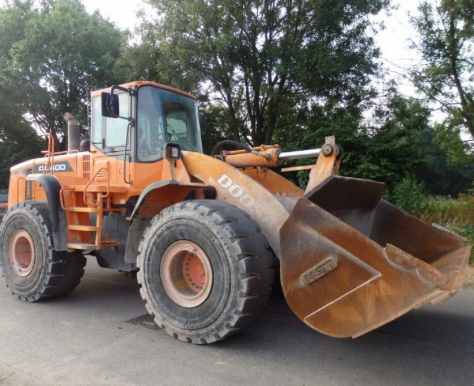 Frontlader des Typs Doosan DL 400,  in Київ (Bild 1)
