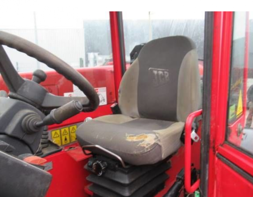 Teleskopstapler des Typs JCB 528-70, Neumaschine in Київ (Bild 2)