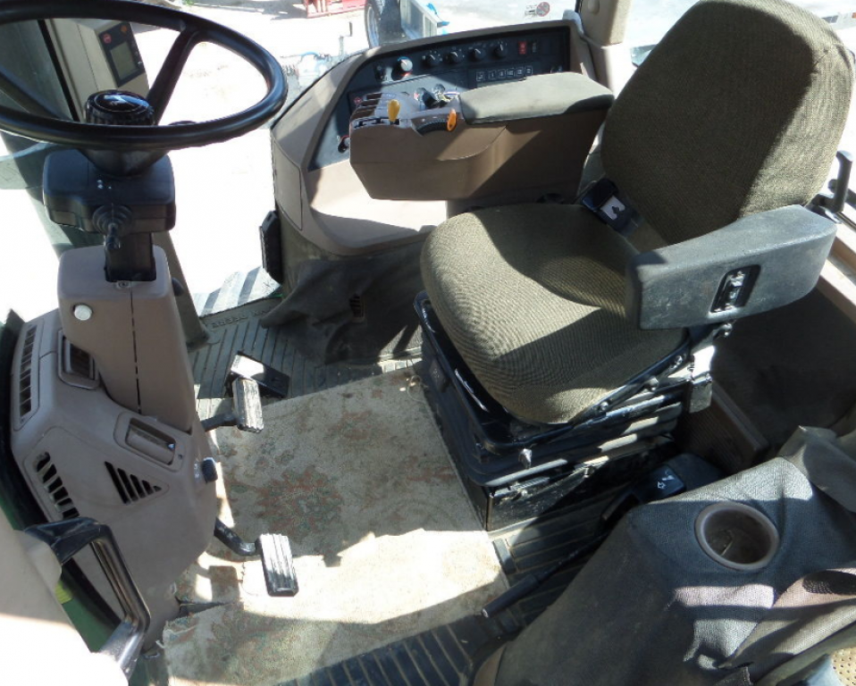 Raupentraktor des Typs John Deere 8400T, Neumaschine in Київ (Bild 7)