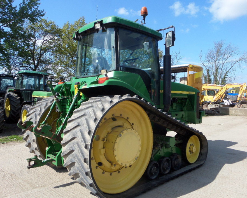 Raupentraktor des Typs John Deere 8400T, Neumaschine in Київ (Bild 4)