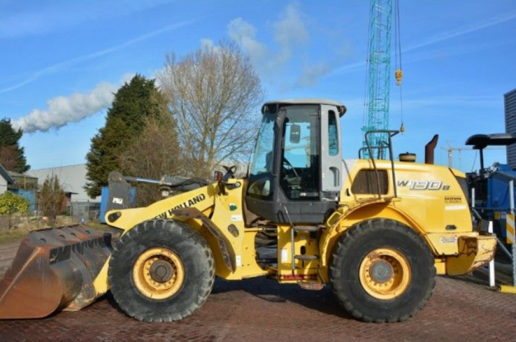 Frontlader des Typs New Holland W190B, Neumaschine in Київ (Bild 7)