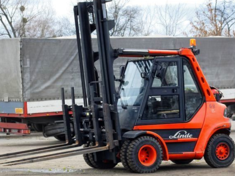 Gabelstapler des Typs Linde H80T,  in Київ (Bild 1)