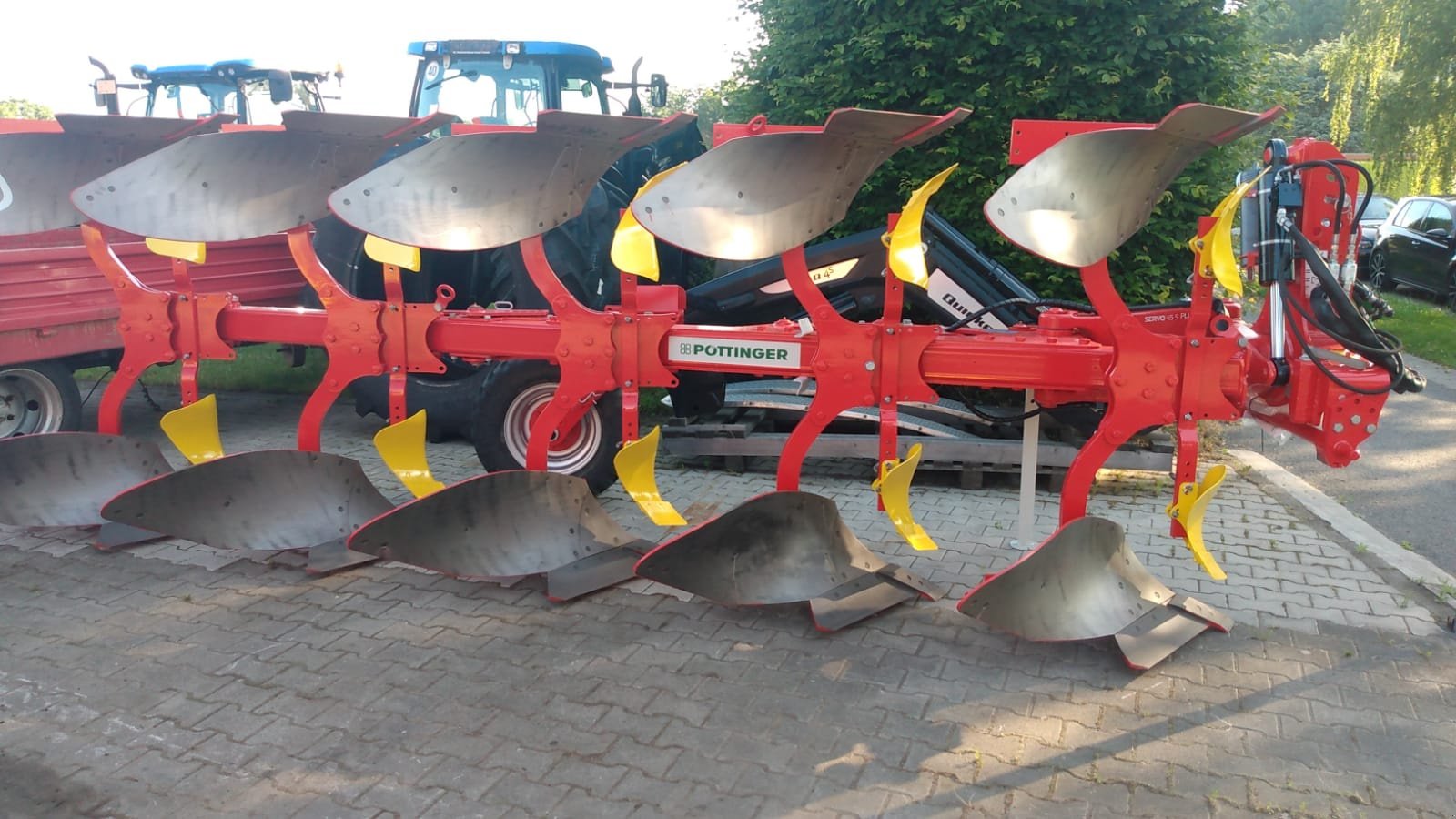 Pflug des Typs Pöttinger Servo 45 SPlus, Neumaschine in Münster (Bild 1)