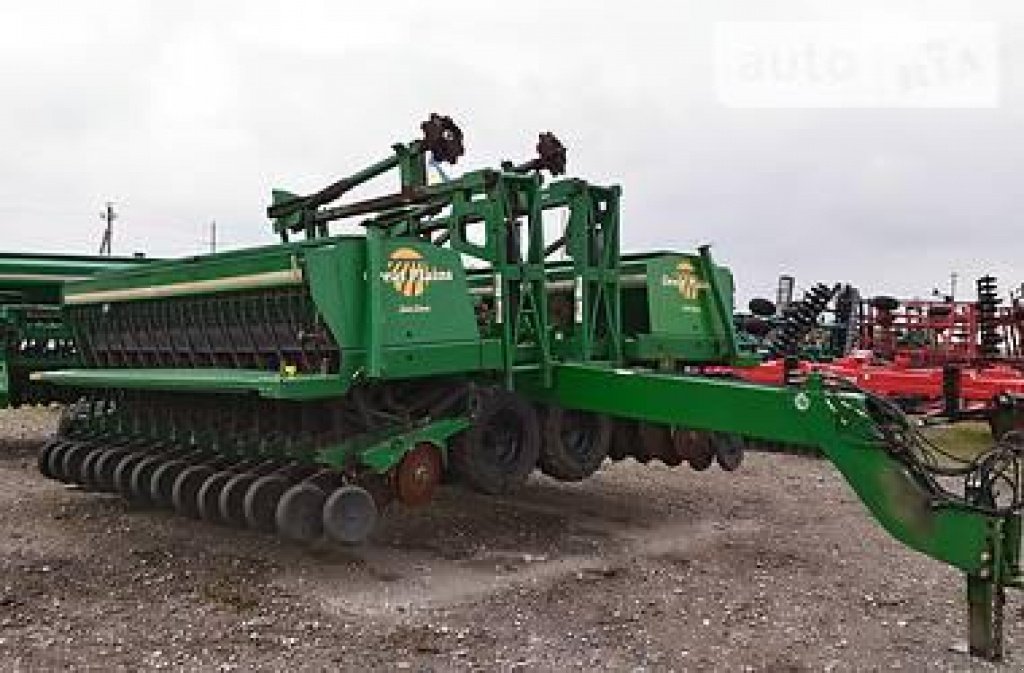 Direktsaatmaschine des Typs Great Plains 3S-4000 HD,  in Гірник (Bild 1)