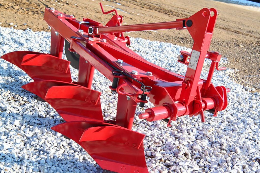 Scheibenpflug des Typs Wirax 2-20,  in Фанчиково (Bild 4)