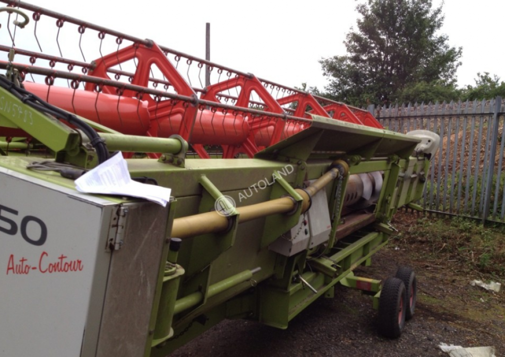 Oldtimer-Mähdrescher des Typs CLAAS Lexion 480, Neumaschine in Здолбунів (Bild 9)