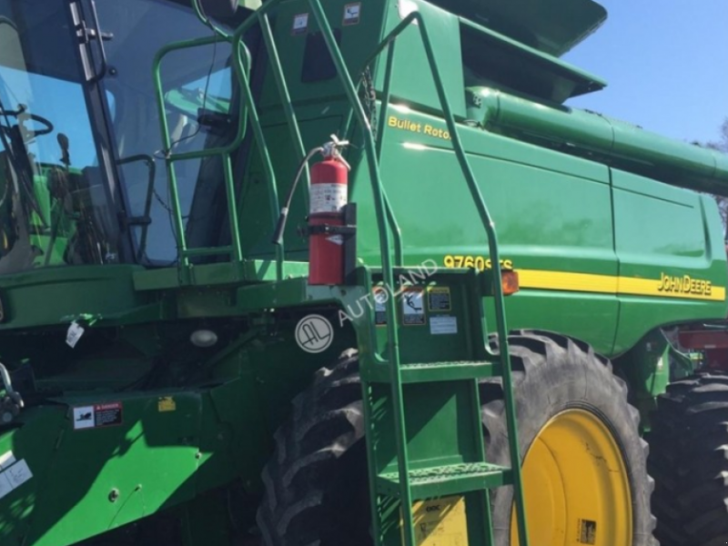 Oldtimer-Mähdrescher des Typs John Deere 9760 STS Bullet Rotor, Neumaschine in Здолбунів (Bild 1)