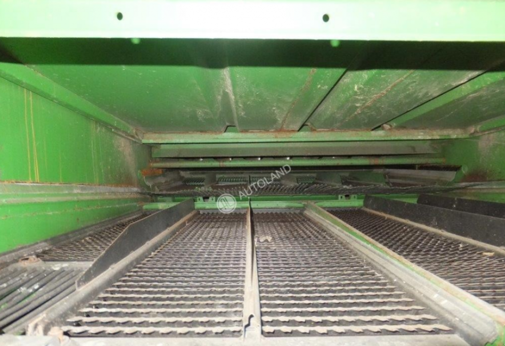 Oldtimer-Mähdrescher des Typs John Deere 9680 WTS, Neumaschine in Здолбунів (Bild 8)