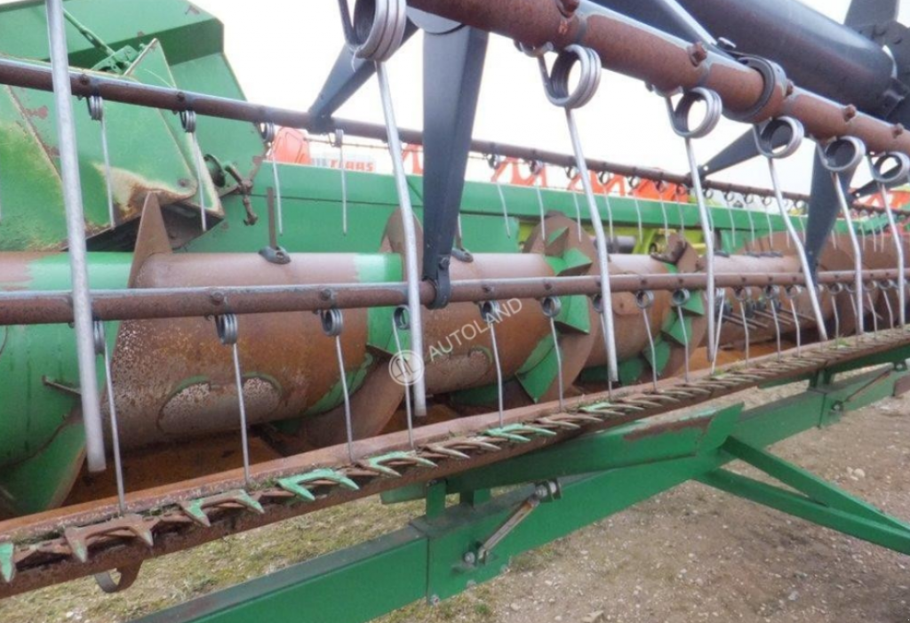 Oldtimer-Mähdrescher des Typs John Deere 9680 WTS, Neumaschine in Здолбунів (Bild 3)