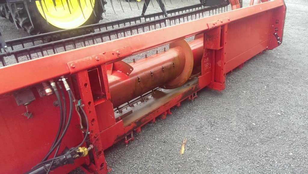 Schneidwerk des Typs Case IH 1020, Gebrauchtmaschine in Здолбунів (Bild 3)