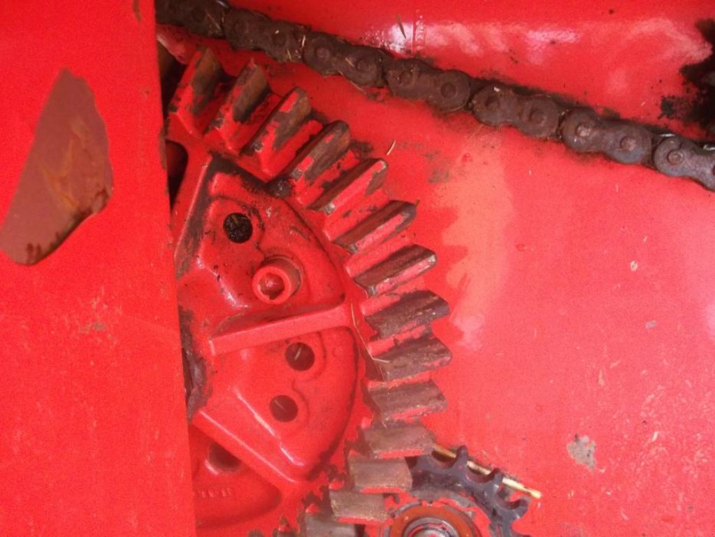 Hochdruckpresse des Typs Welger AP 45,  in Кременець (Bild 10)