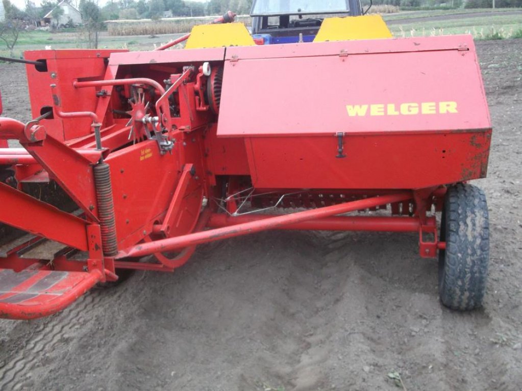 Hochdruckpresse des Typs Welger AP 45,  in Кременець (Bild 4)