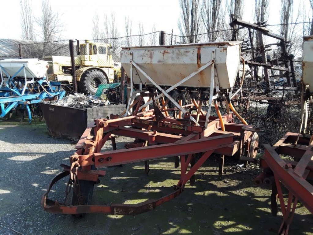 Direktsaatmaschine des Typs CHERVONA ZIRKA СТС-2,  in Миколаїв (Bild 1)