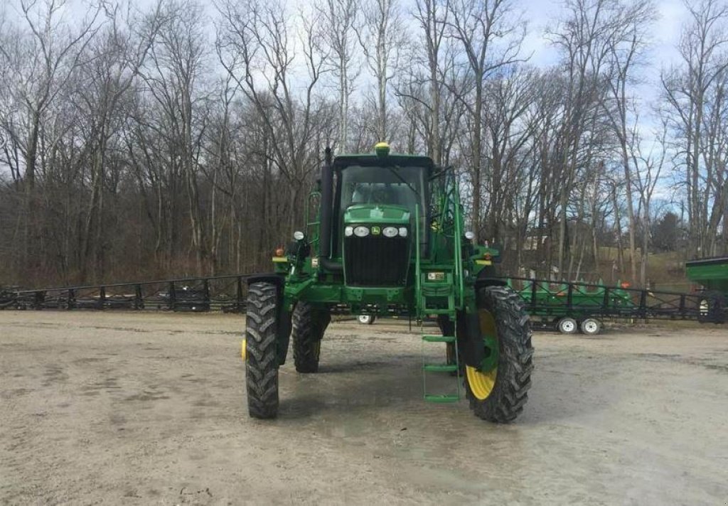 Selbstfahrspritze des Typs John Deere 4830,  in Біла Церква (Bild 5)
