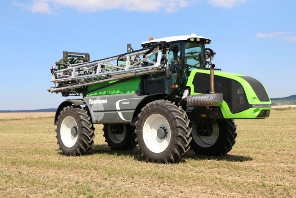 Selbstfahrspritze des Typs Tecnoma Laser 3240,  in Вінниця (Bild 1)