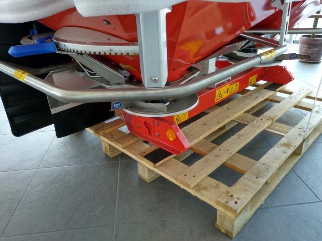 Sandstreuer & Salzstreuer des Typs Nordsten Axis 30.2,  in Київ (Bild 2)