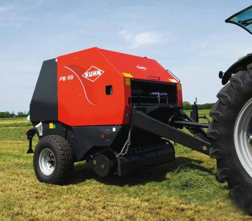 Rundballenpresse des Typs Nordsten FB 119,  in Київ (Bild 2)