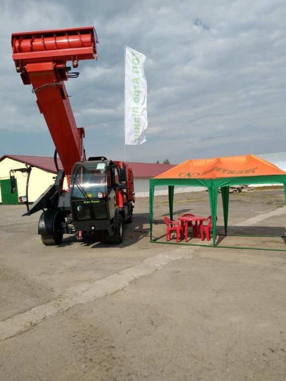 Selbstfahrer Futtermischwagen des Typs Nordsten SPW 16, Gebrauchtmaschine in Київ (Bild 2)