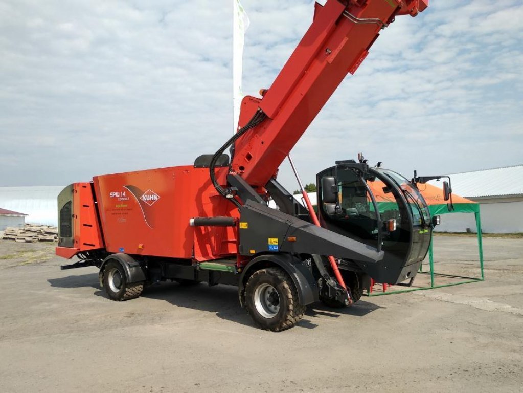 Selbstfahrer Futtermischwagen des Typs Nordsten SPW 16, Gebrauchtmaschine in Київ (Bild 3)